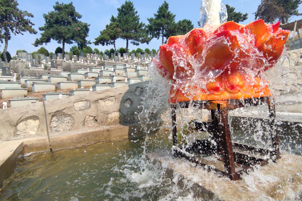 沈阳双龙山墓园喷泉展示