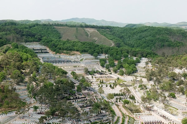 沈阳丧葬墓地为什么要依山傍水?