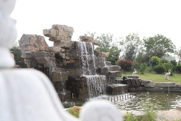 沈阳墓园花坛葬：温馨寄托，绿色选择